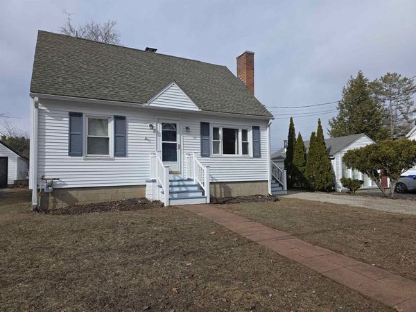 21 Erie Street, Manchester, NH 03102