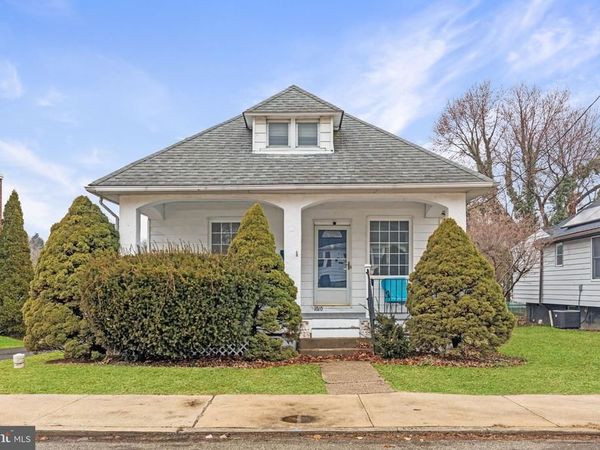 1010 MULBERRY STREET , BROOKHAVEN, PA 19015