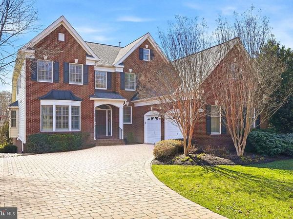 20018 PALMER CLASSIC PARKWAY, ASHBURN, VA 20147