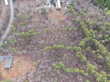 949 AUSTINS RD, GLADSTONE, VA 24553