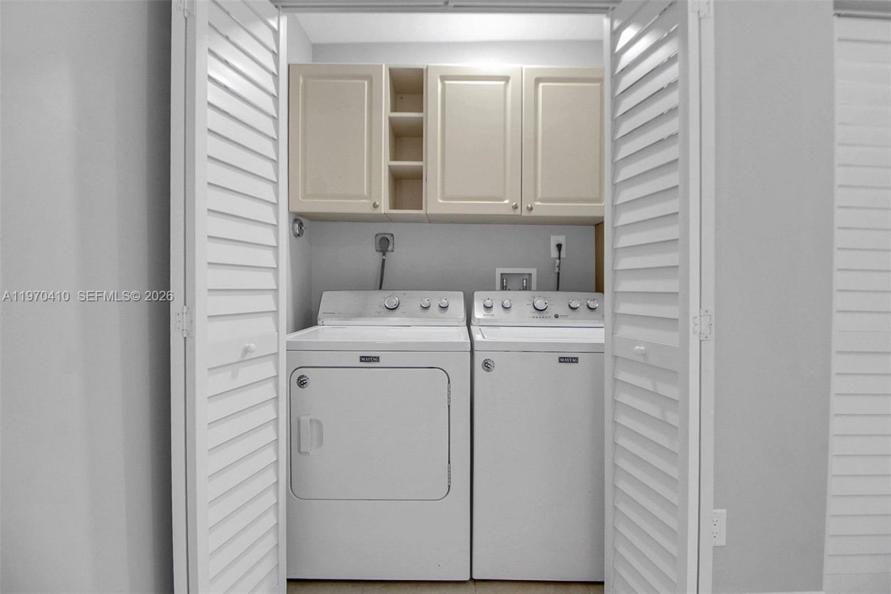 11740 SW 182nd Ter, Miami, FL 33177 Photo