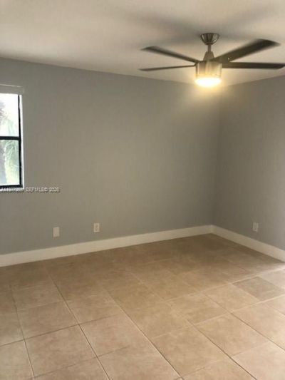 550 S Park Rd , Unit 32-8, Hollywood, FL 33021 Photo