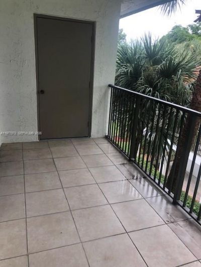 550 S Park Rd, Unit 32-8, Hollywood, FL 33021 Photo