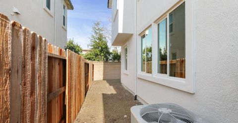 461 Caravaggio Cir, Sacramento, CA 95835 Photo