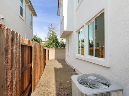 461 Caravaggio Cir, Sacramento, CA 95835 Photo