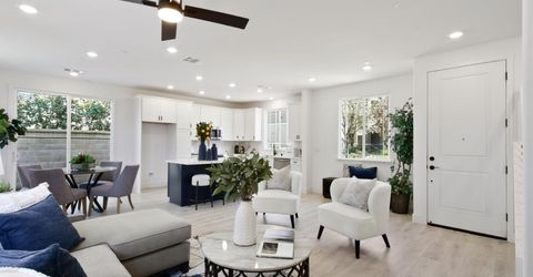 461 Caravaggio Cir, Sacramento, CA 95835 Photo