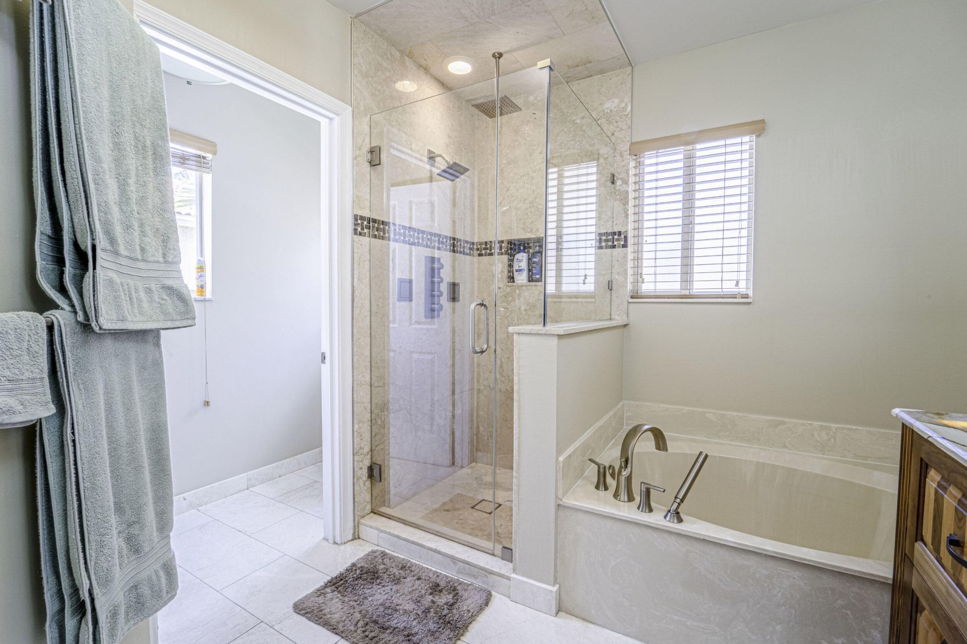 6770 Aliso Avenue, West Palm Beach, FL 33413 Photo