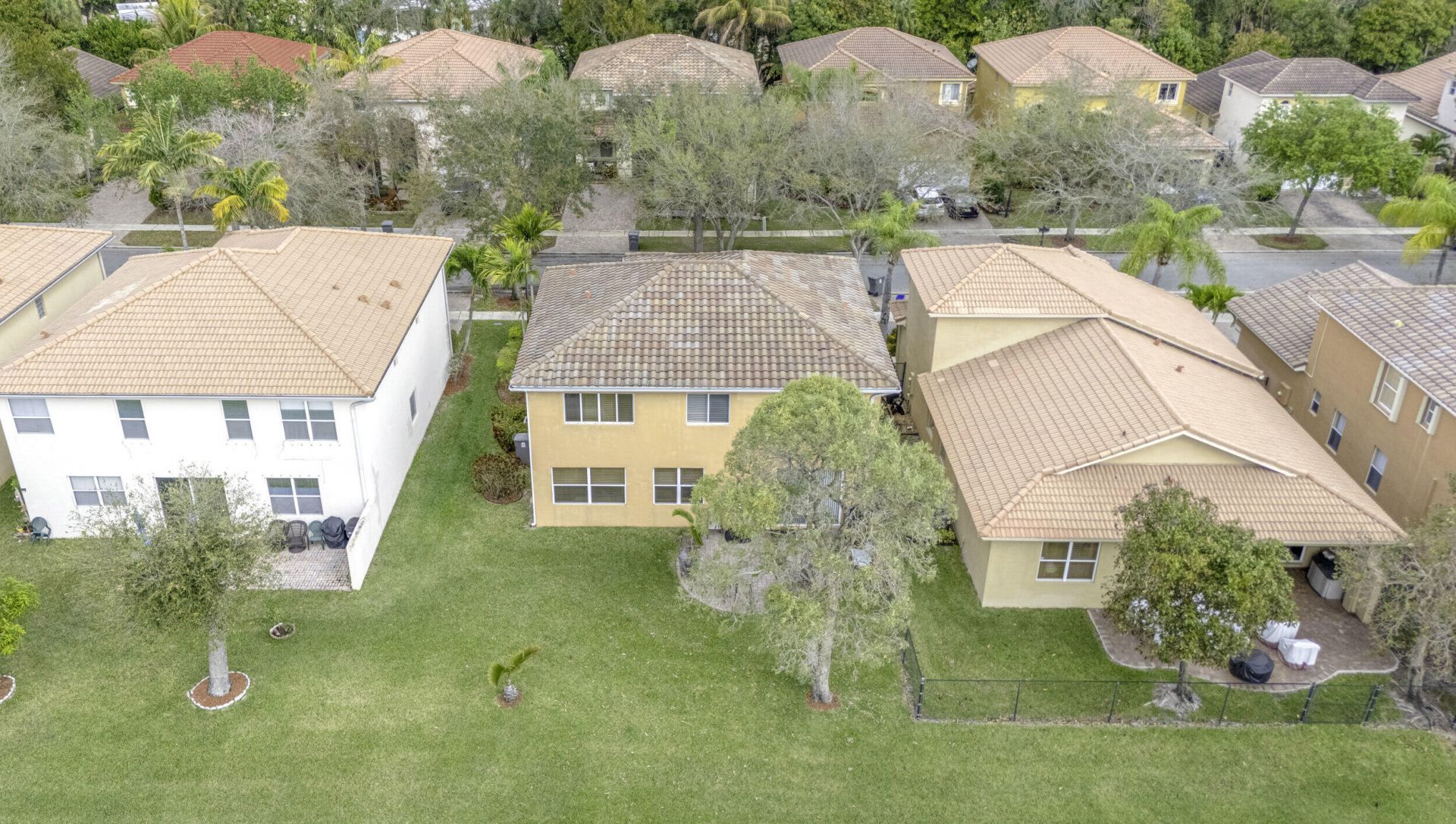 6770 Aliso Avenue, West Palm Beach, FL 33413 Photo