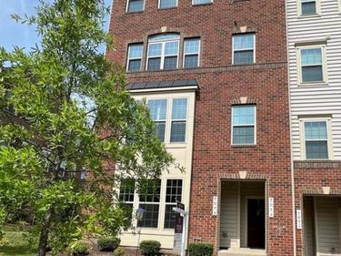 7075 DARBEY KNOLL DRIVE, Unit 8G, GAINESVILLE, VA 20155