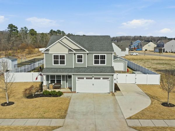 124 Parrish Point Lane, Moyock, NC 27958