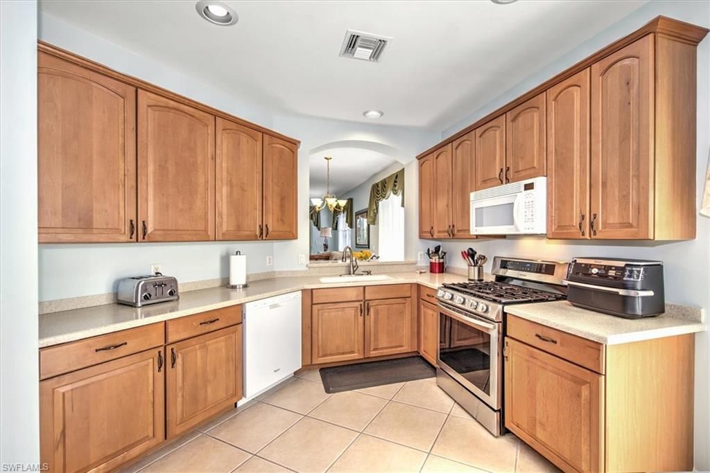 10577 Avila Cir, Fort Myers, FL 33913 Photo