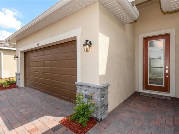 3061 Weston Manor DR, ALVA, FL 33920