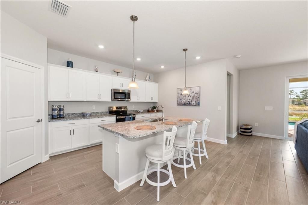 3061 Weston Manor Dr, Alva, FL 33920 Photo