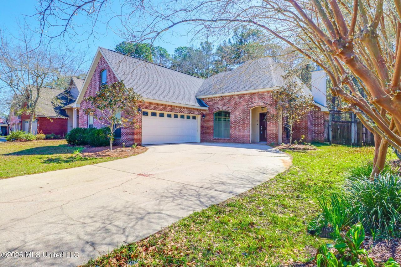 11515 Briarstone Place, Gulfport, MS 39503 Main Photo