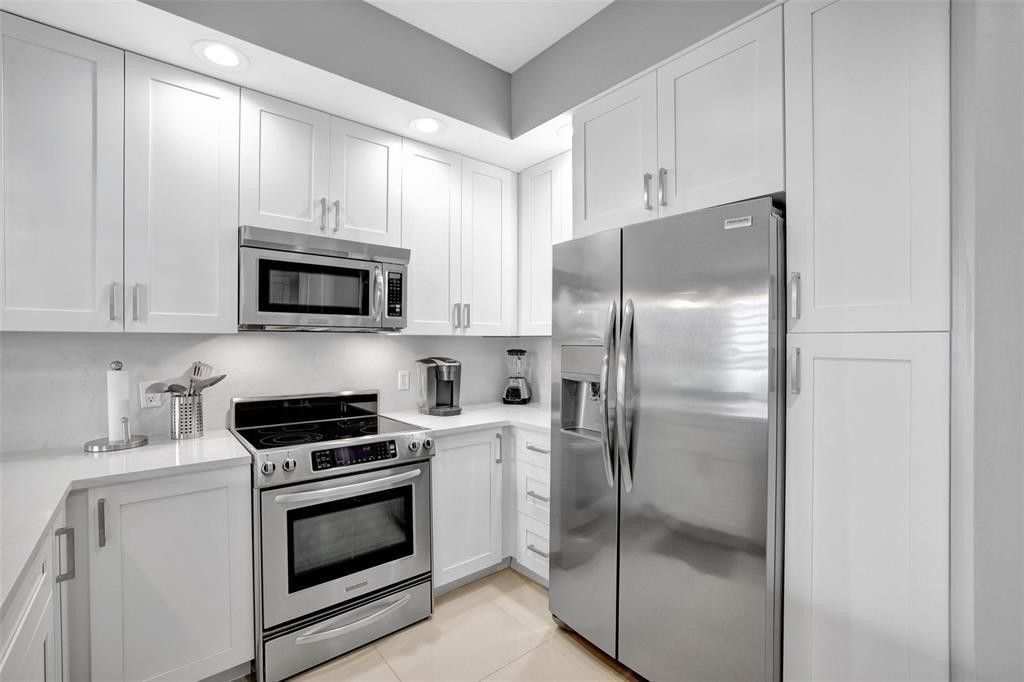 315 NE 3rd Avenue, Unit 1004, Fort Lauderdale, FL 33301 Photo