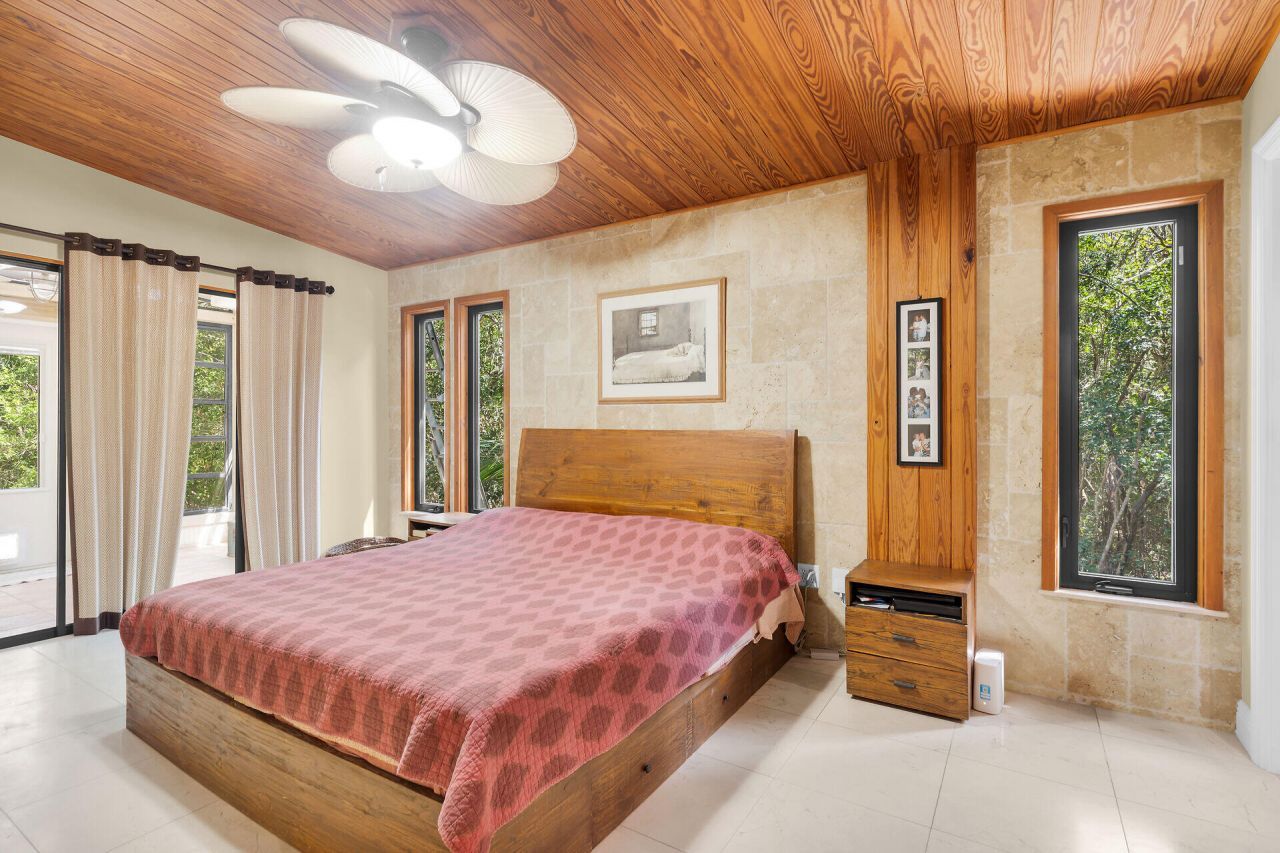 134 Artic Avenue, Tavernier, FL 33037 Photo