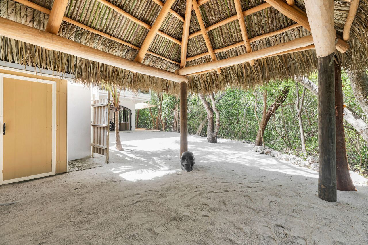 134 Artic Avenue, Tavernier, FL 33037 Photo