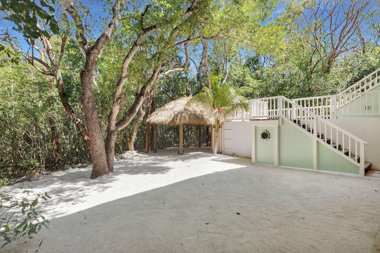 134 Artic Avenue, Tavernier, FL 33037 Photo