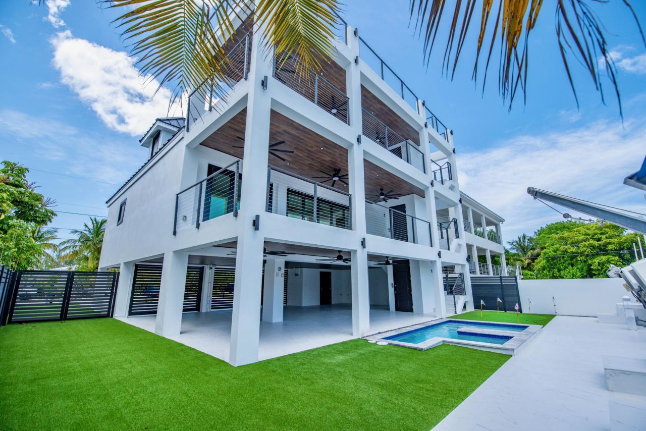 3 Evergreen Avenue, Key Haven, FL 33040 Photo