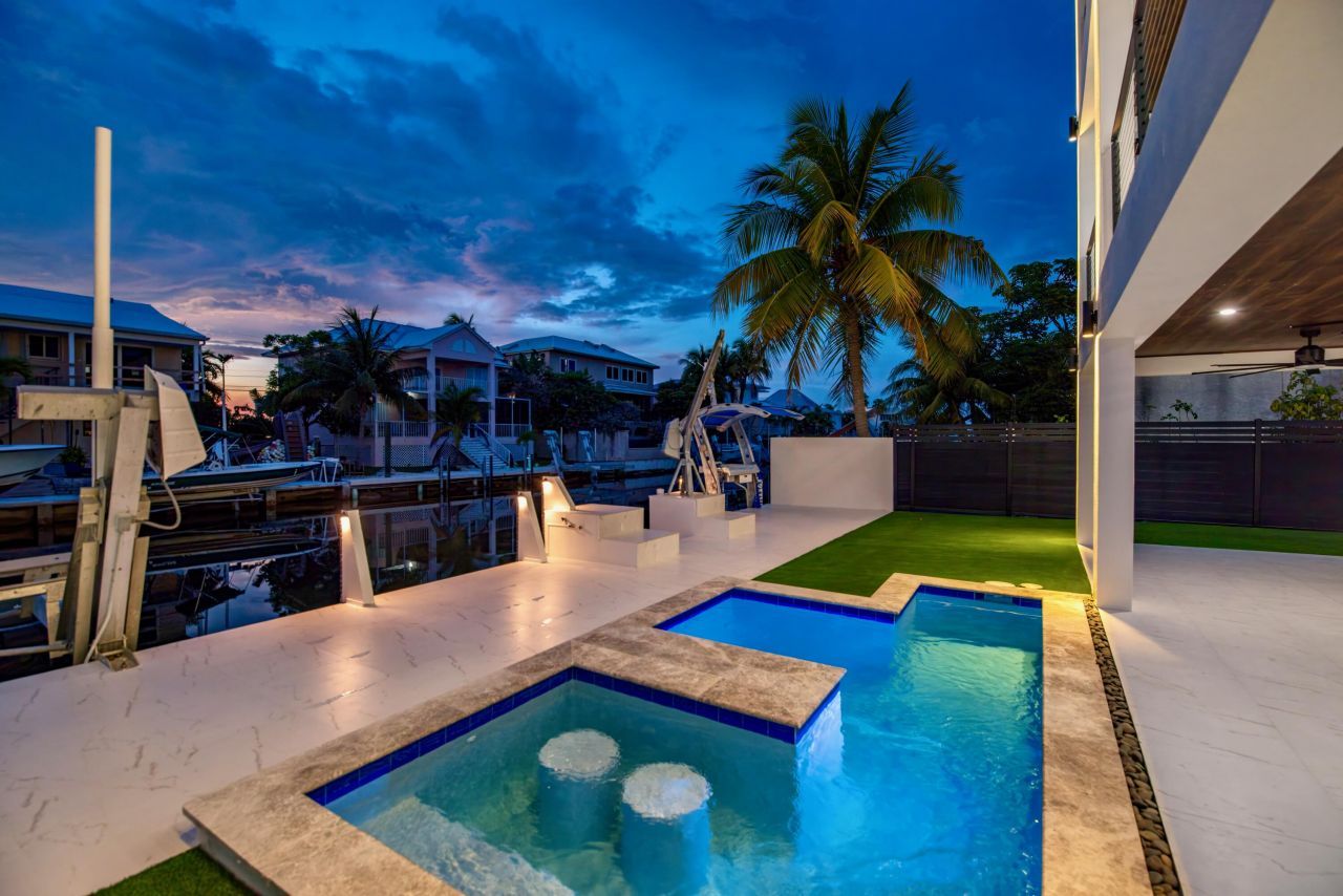 3 Evergreen Avenue, Key Haven, FL 33040 Photo