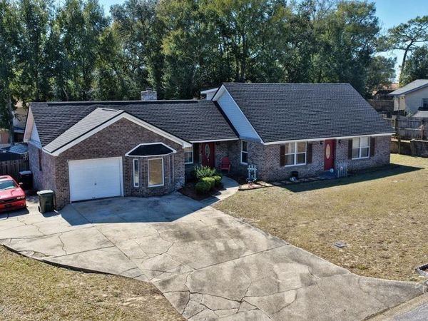 2003 Colony Rd, Pensacola, FL 32526