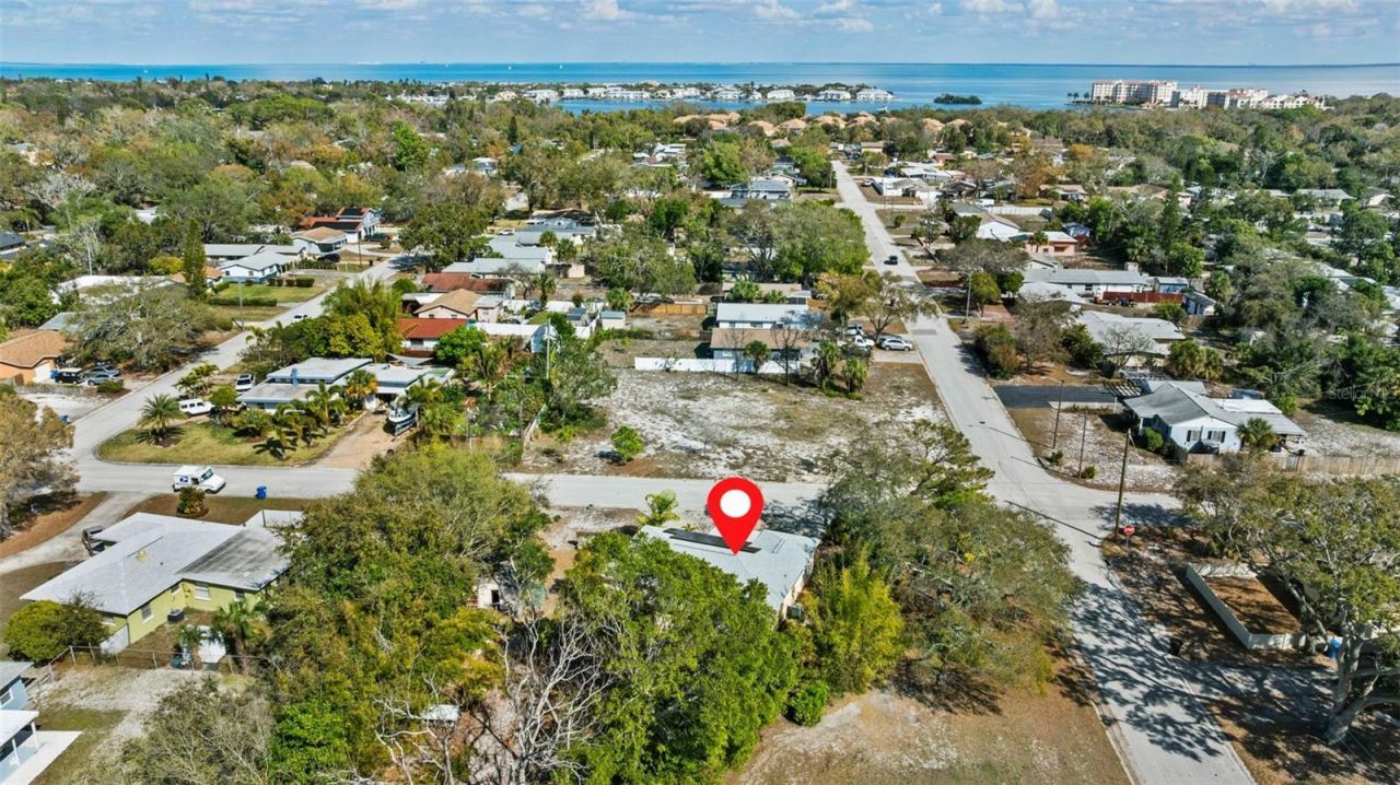 701 52nd Avenue S, Saint Petersburg, FL 33705 Photo