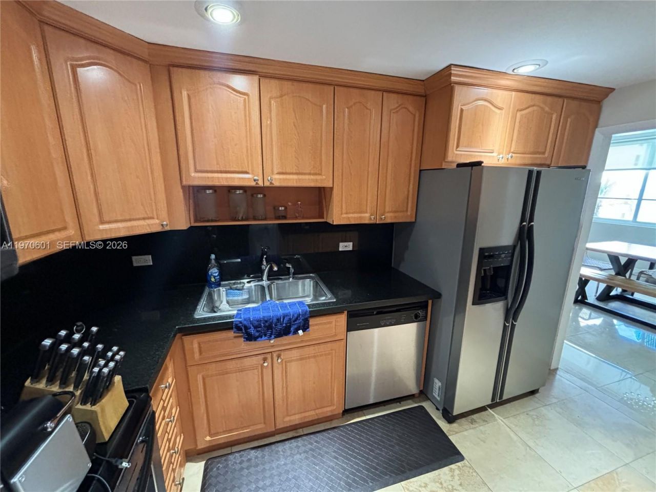 5005 Collins Ave , Unit 825, Miami Beach, FL 33140 Photo