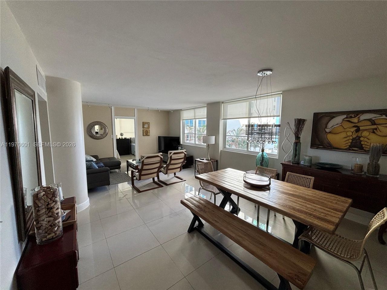 5005 Collins Ave , Unit 825, Miami Beach, FL 33140 Photo