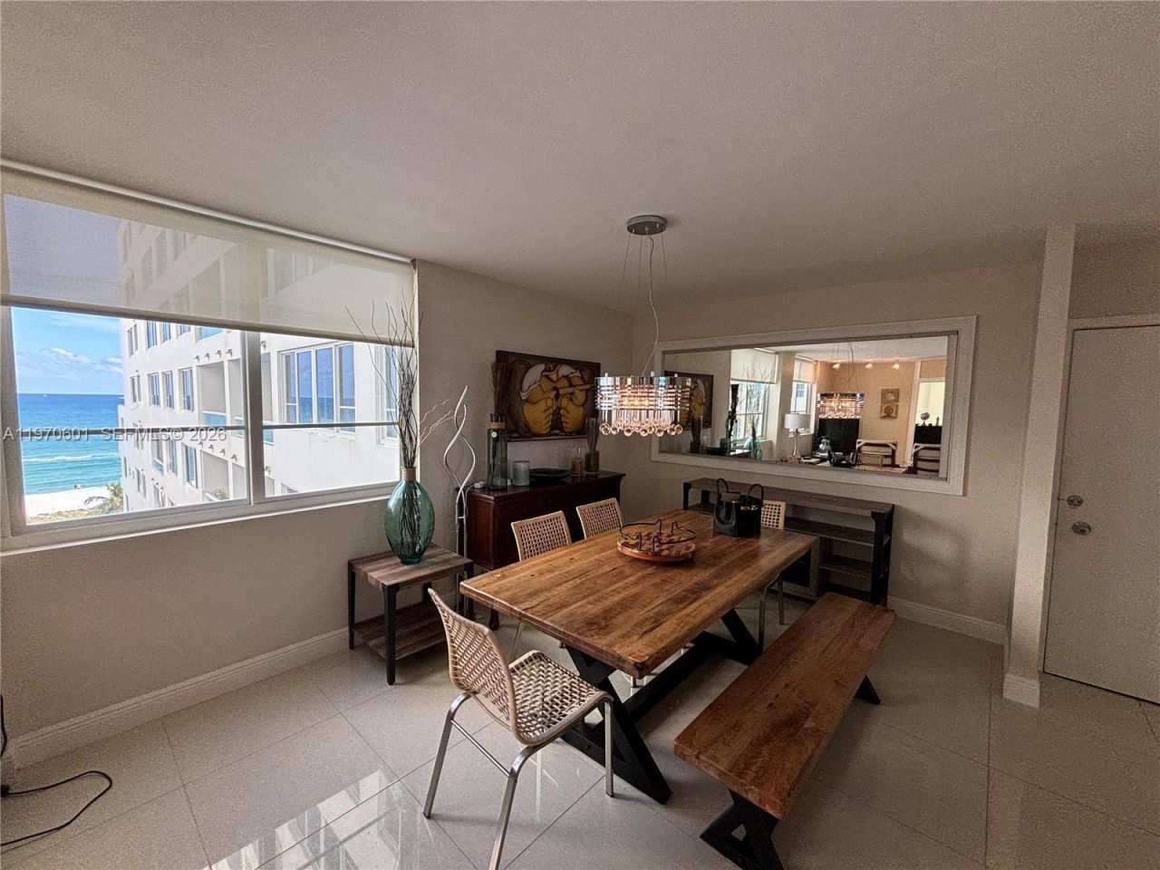 5005 Collins Ave , Unit 825, Miami Beach, FL 33140 Photo