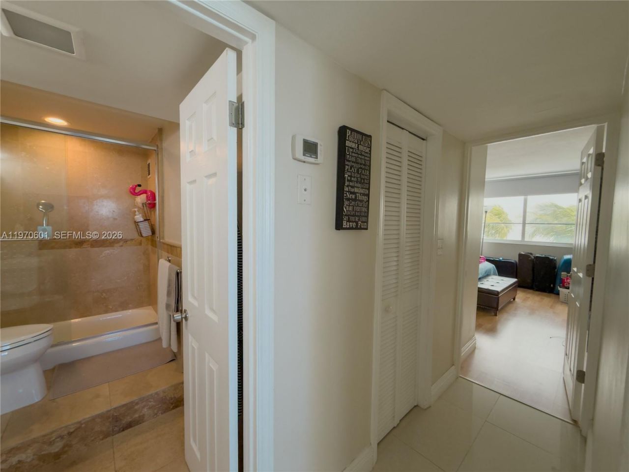 5005 Collins Ave , Unit 825, Miami Beach, FL 33140 Photo
