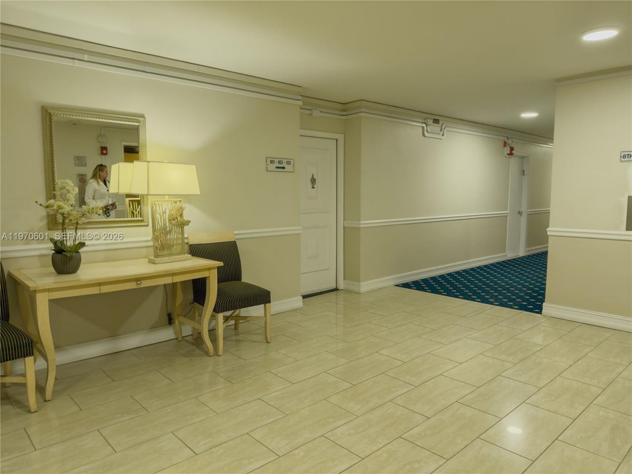 5005 Collins Ave , Unit 825, Miami Beach, FL 33140 Photo