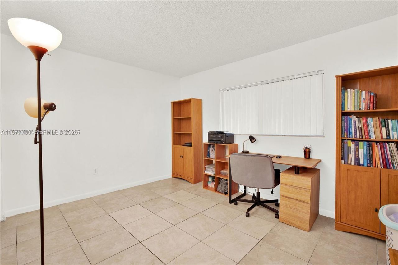 8730 SW 133rd Ave Rd , Unit 417, Miami, FL 33183 Photo