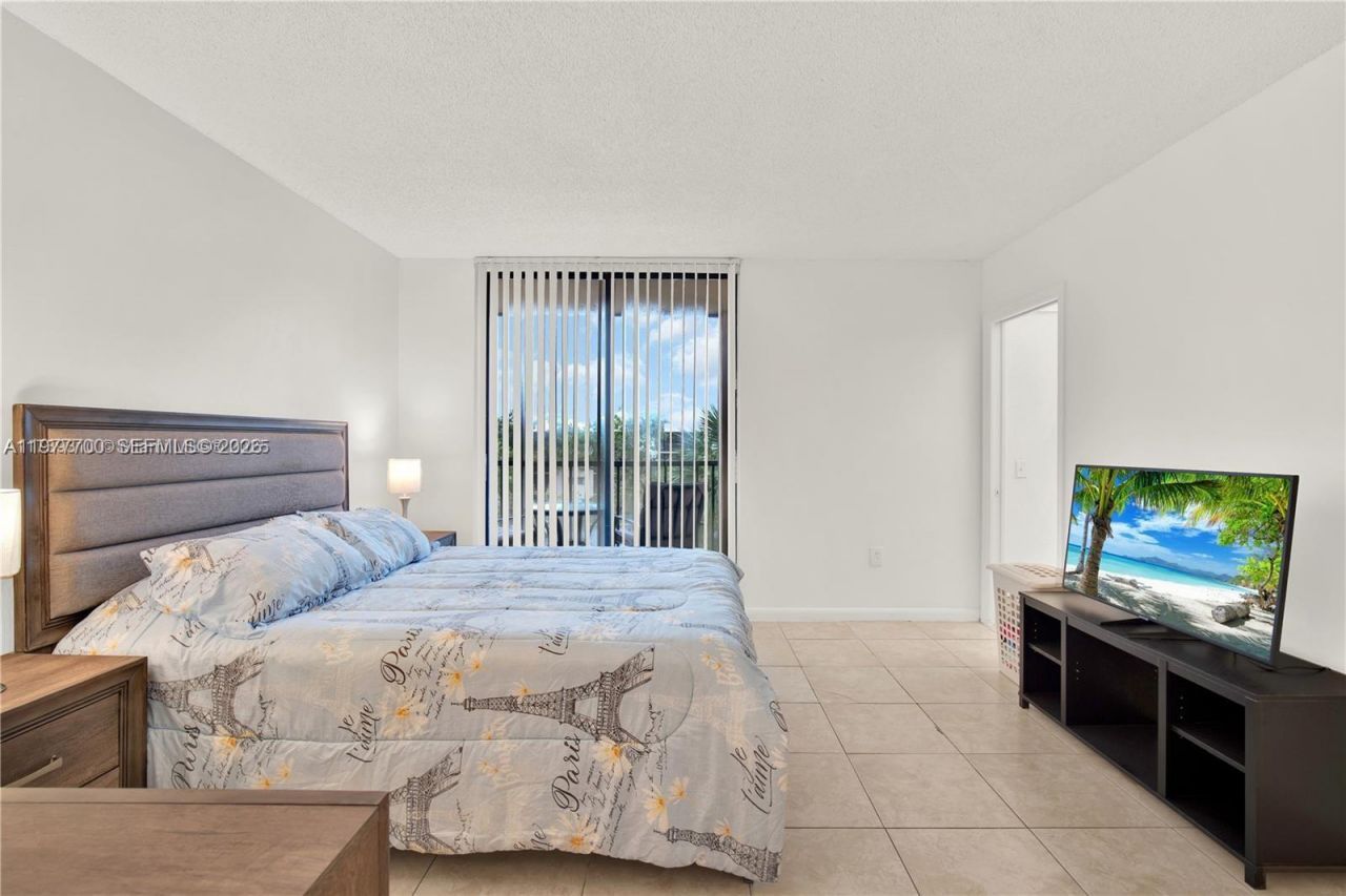 8730 SW 133rd Ave Rd , Unit 417, Miami, FL 33183 Photo