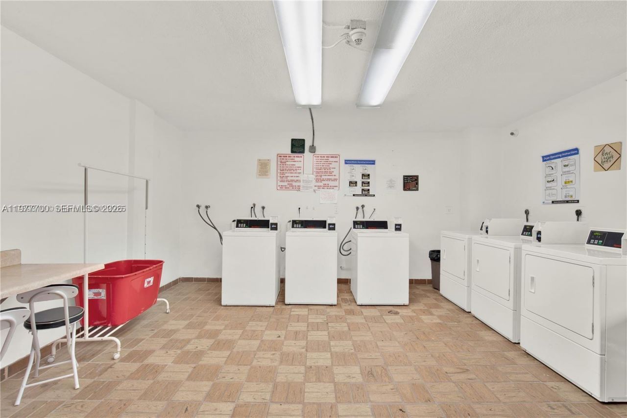 8730 SW 133rd Ave Rd , Unit 417, Miami, FL 33183 Photo