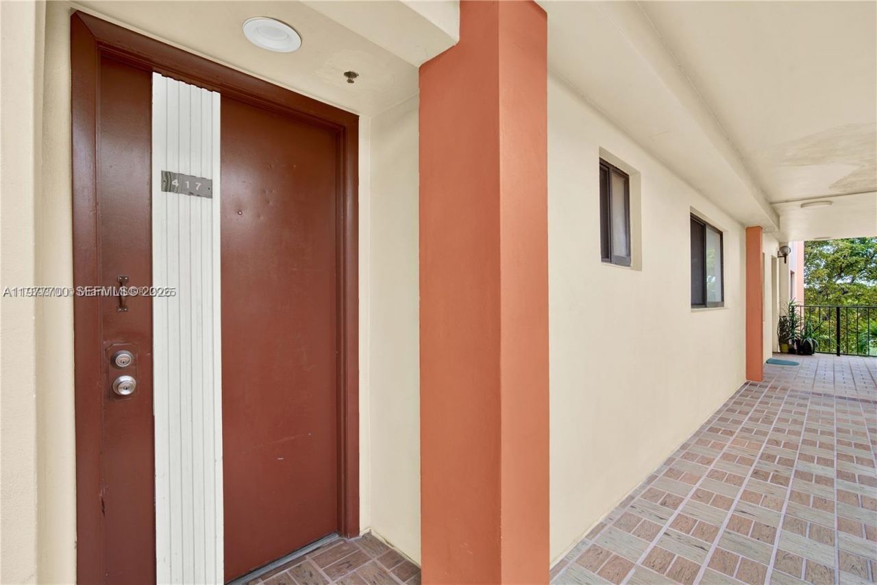 8730 SW 133rd Ave Rd , Unit 417, Miami, FL 33183 Photo