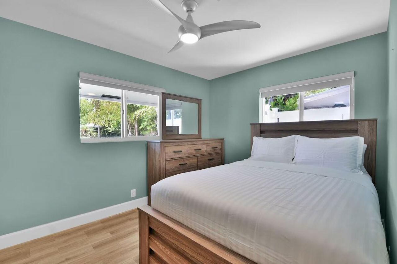 1920 NE 52nd Street, Fort Lauderdale, FL 33308 Photo