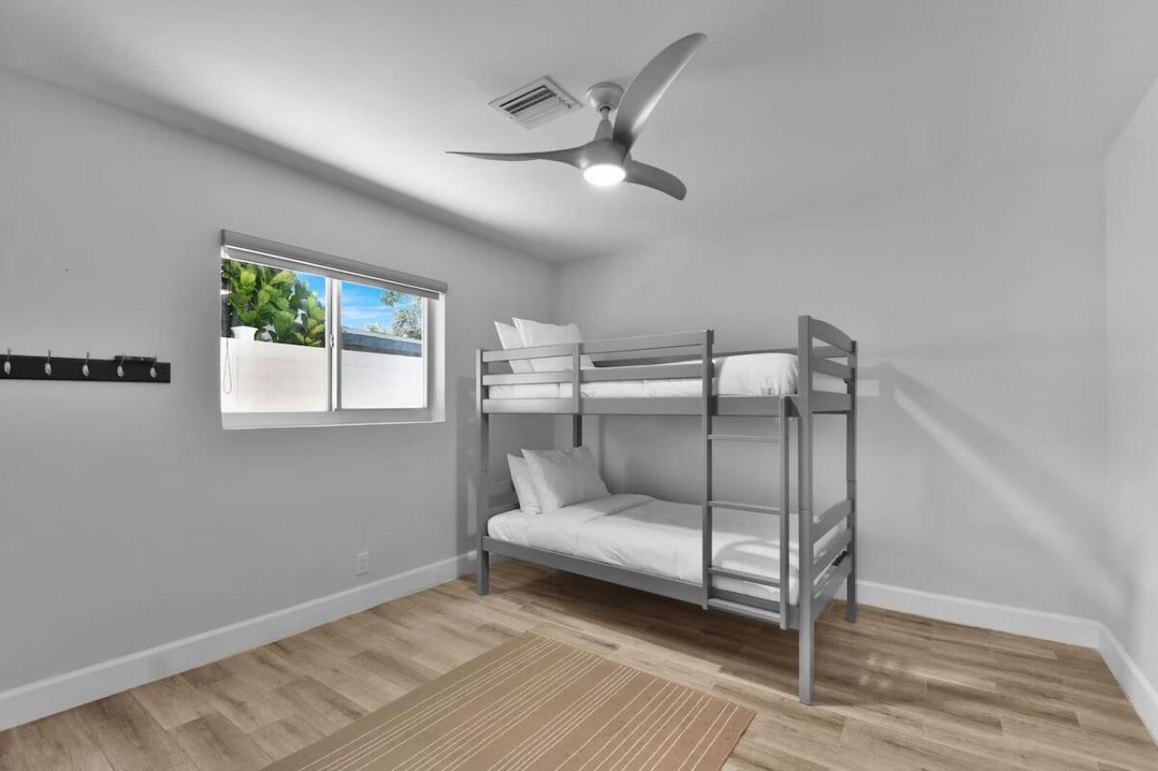 1920 NE 52nd Street, Fort Lauderdale, FL 33308 Photo