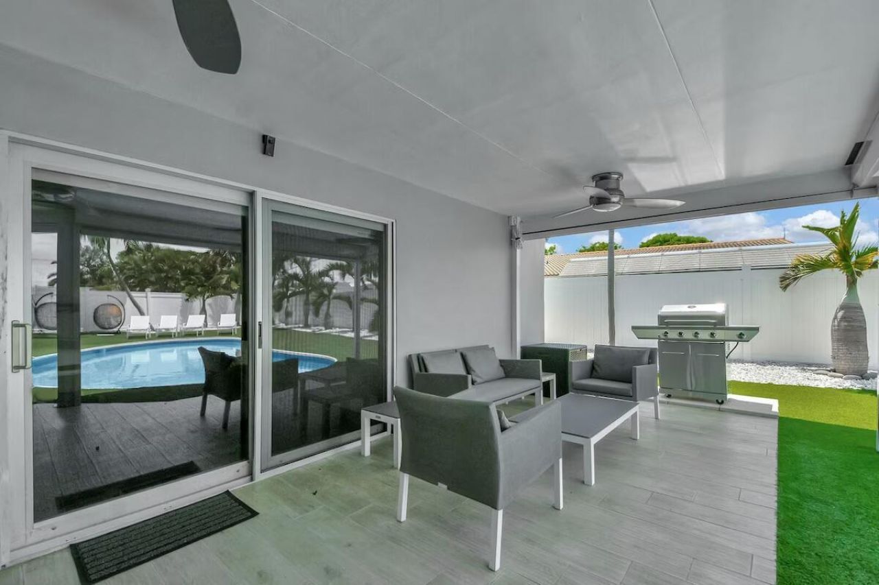 1920 NE 52nd Street, Fort Lauderdale, FL 33308 Photo