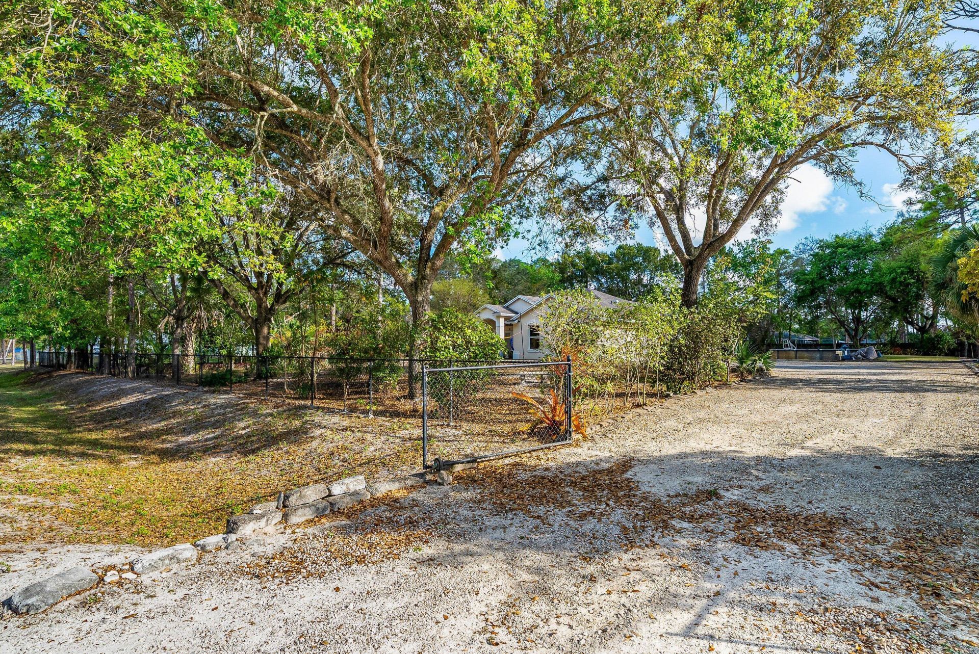 18098 93rd Road N, The Acreage, FL 33470 Photo