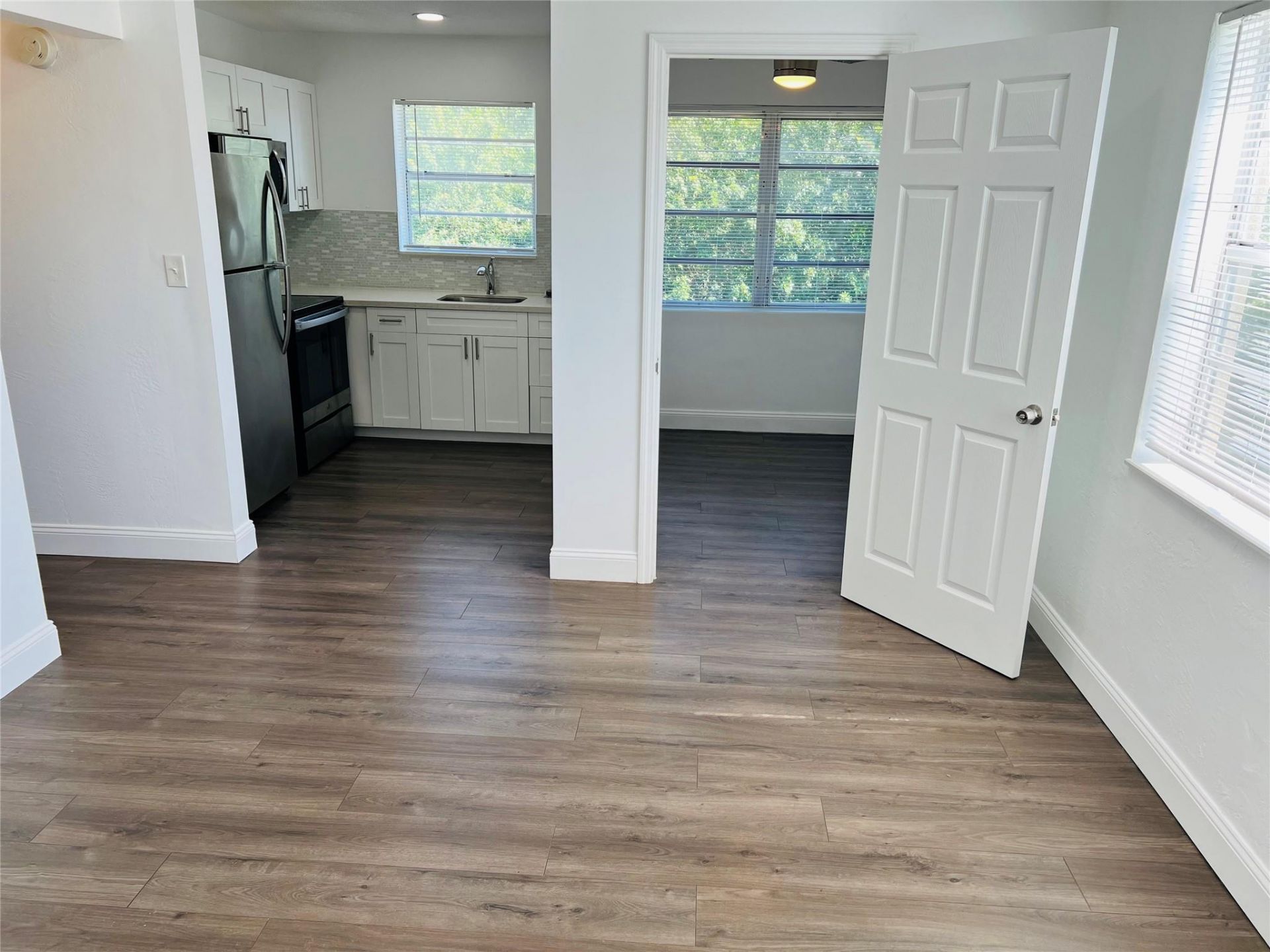 1301 N 12th Court, Unit 11B, Hollywood, FL 33019 Photo