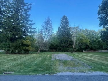 3737 Avondale Road, Woodmere, OH 44122