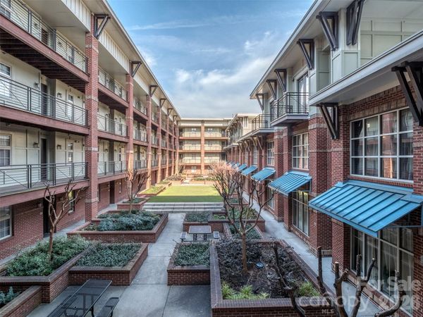 1101 W 1st Street, Unit 211, Charlotte, NC 28202