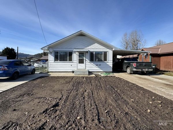 1010 Idaho St, Kamiah, ID 83536