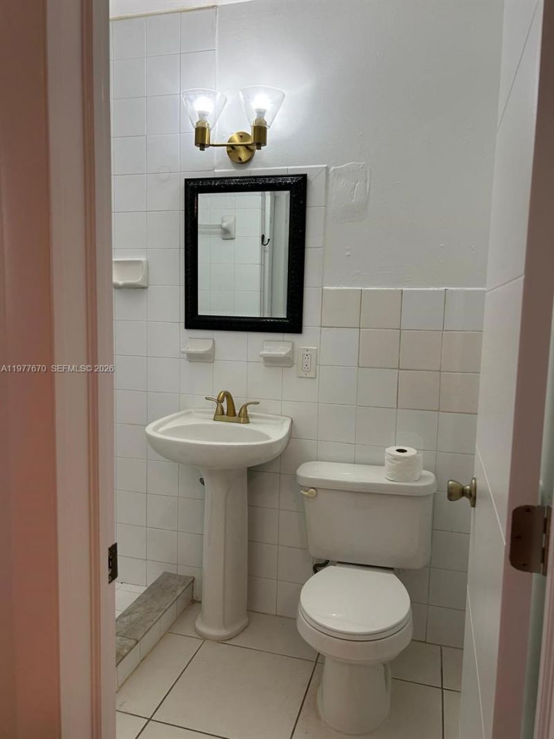 7901 SW 64th Ave , Unit 20, South Miami, FL 33143 Photo