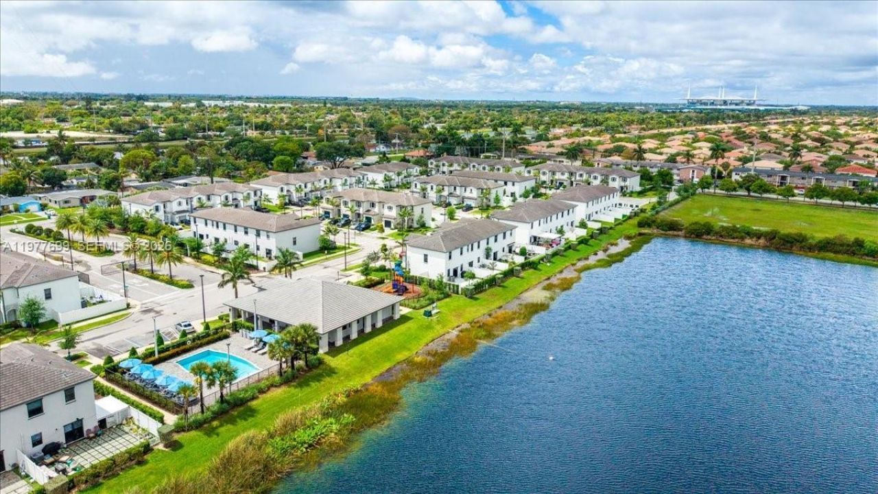 20344 NW 6th Pl, Miami Gardens, FL 33169 Photo
