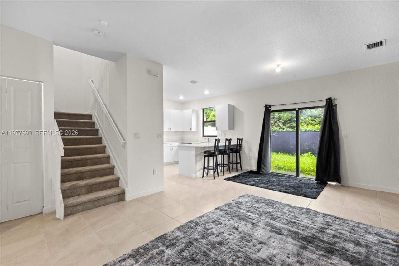 20344 NW 6th Pl, Miami Gardens, FL 33169 Photo
