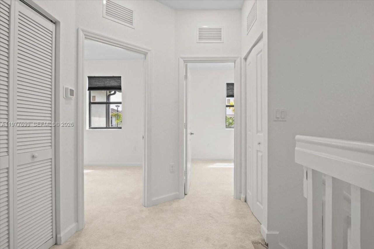20344 NW 6th Pl, Miami Gardens, FL 33169 Photo