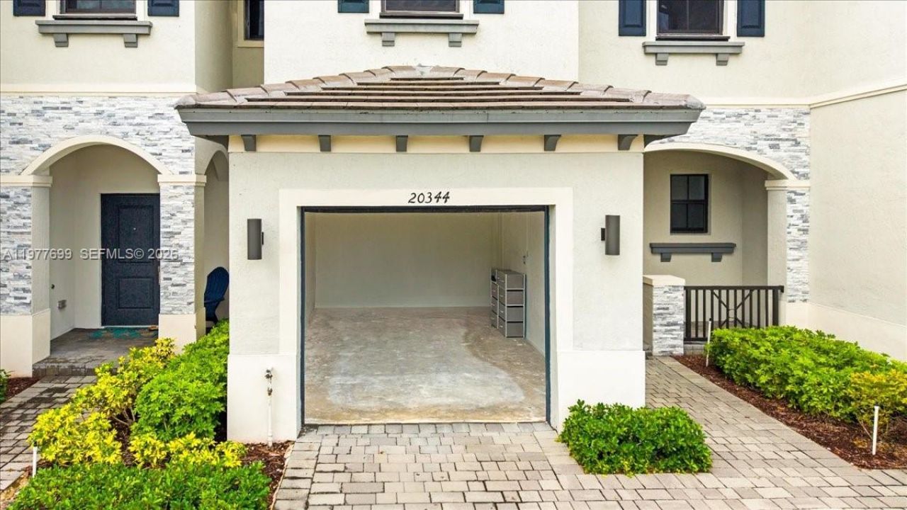 20344 NW 6th Pl, Miami Gardens, FL 33169 Photo
