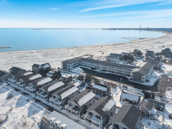 945 Commercial Street, Unit 3D, Provincetown, MA 02657