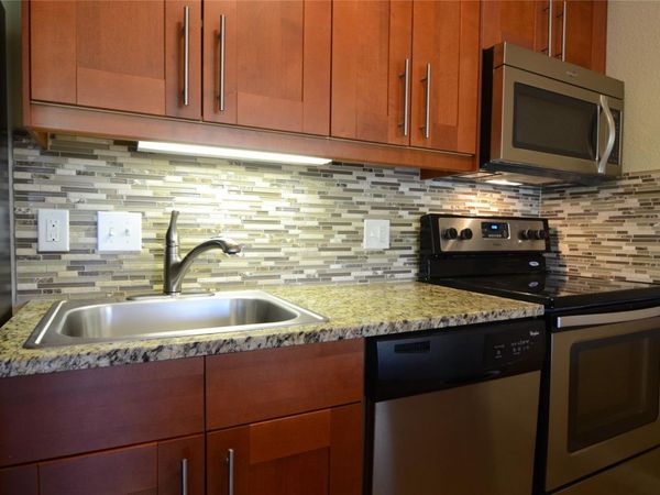 7685 Northcross DR, Unit 1109, Austin, TX 78757